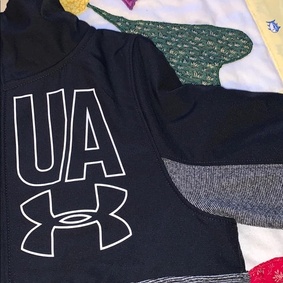 Under Armour fleece pullover - Picture 8 of 14